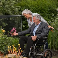 Indemnizație mărită pentru o singură categorie de ÎNSOȚITORI de pensionari. Cine și ce sumă primește - Foto: Pixabay(imagine cu rol ilustrativ)