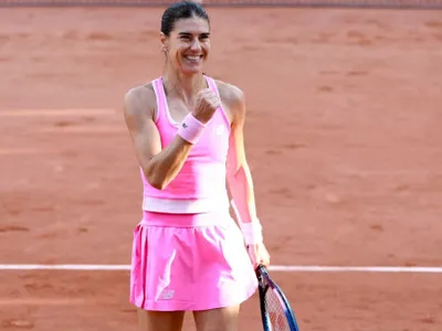 Toți au aplaudat! Ce a spus Marion Bartoli pe teren despre Sorana Cîrstea, care a revenit în sferturi la Roland Garros după 17 ani