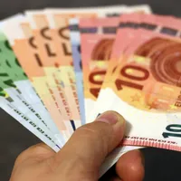 Salariul minim european va fi introdus în acest an în România. Cât va câștiga un român de la 1 iulie Foto: Pexels (fotografie cu caracter ilustrativ)
