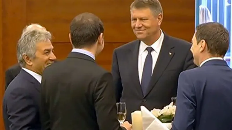 Președintele Iohannis, la petrecerea de aniversare a 25 de ani a casei de avocatură a lui Mușat/FOTO: sibiu.justitiarul.ro
