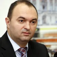 Palidă consolare pentru Adomniței: condamnat la închisoare, dar „achitat” pentru niște pliante/FOTO: ziaruldeiasi.ro