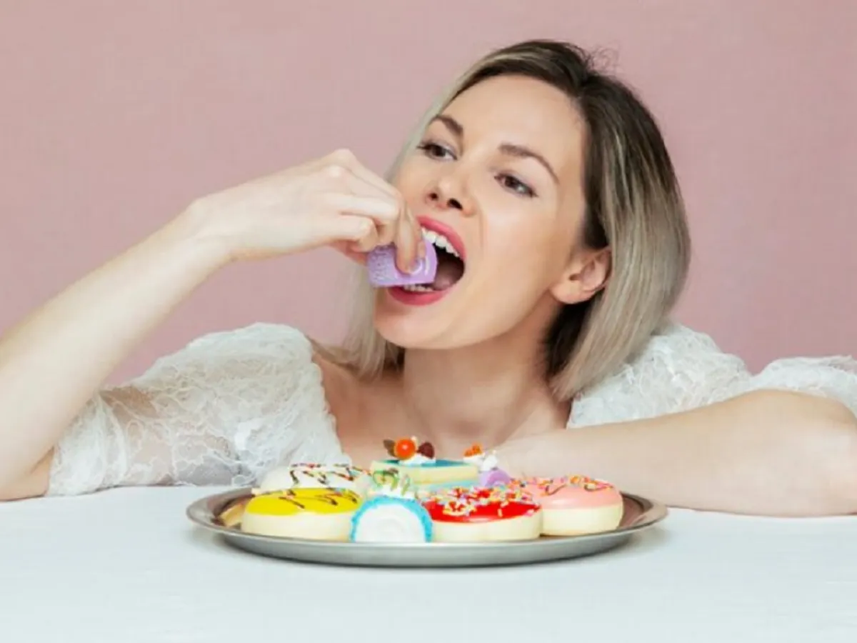 Cum se transformă corpul dacă renunțăm la zahăr. Rezultate după 1 zi, 1 lună și 1 an. Când nu mai tânjim la el