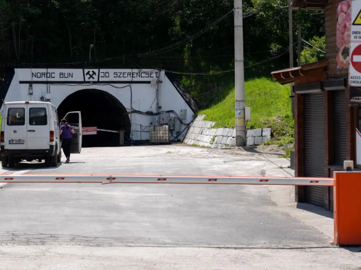 Salrom explică sec „paranghelia de 62.000 de lei din bani publici”: O cină la un eveniment - Foto: Facebook (Imagine cu rol ilustrativ)