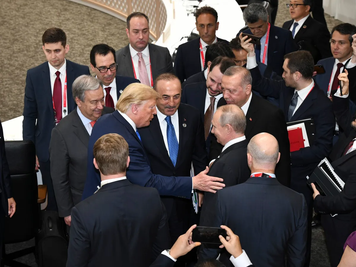 Ministru britanic al Apărării știe cu ce îl are la mână Putin pe Trump. Documente secretizate - Foto: profimedia Images (imagine cu rol ilustrativ)