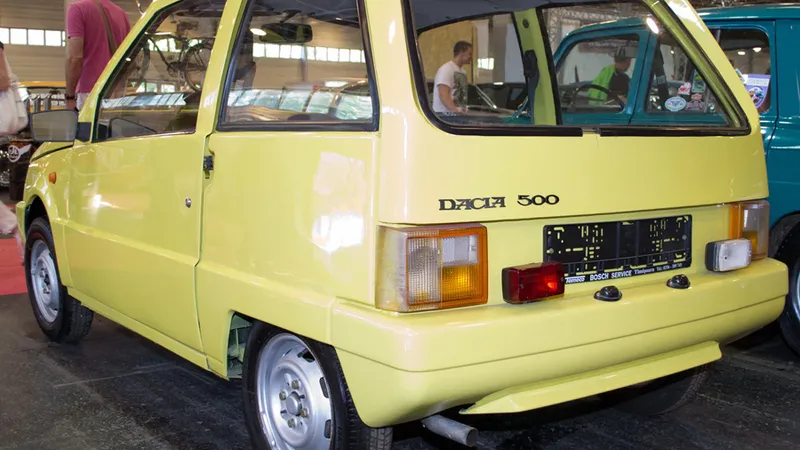 Lăstunul, Dacia 500, o idee românească modernă în anii 1980 ucisă de industria comunistă - Foto: automobileromanesti.ro