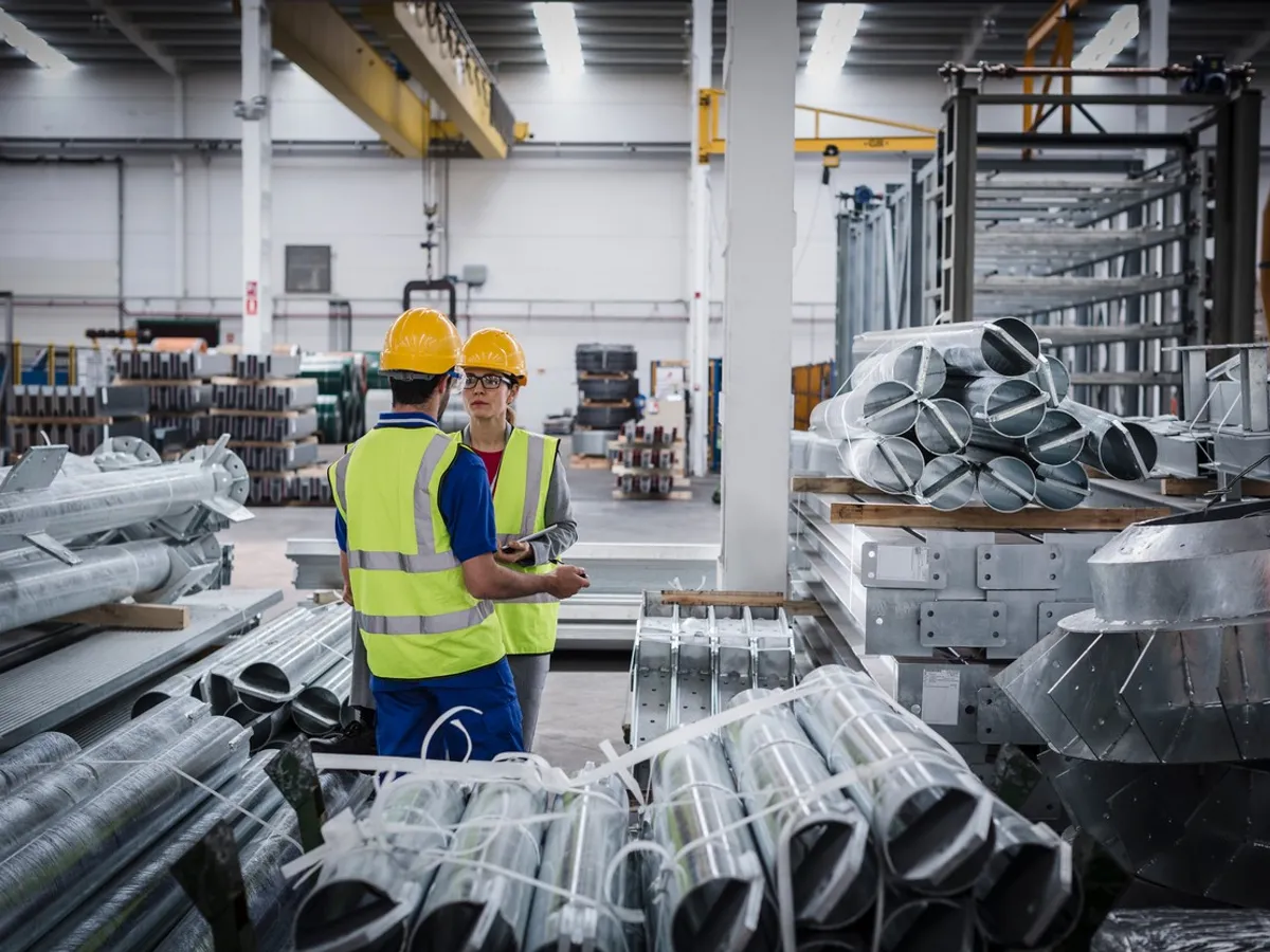 România, pe locul 3 în UE la creșterea prețurilor producției industriale în 2022. / Foto: Profimedia
