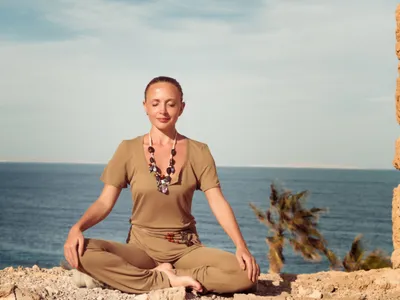 Femeie zen - Foto: Freepik (Imagine cu rol ilustrativ)