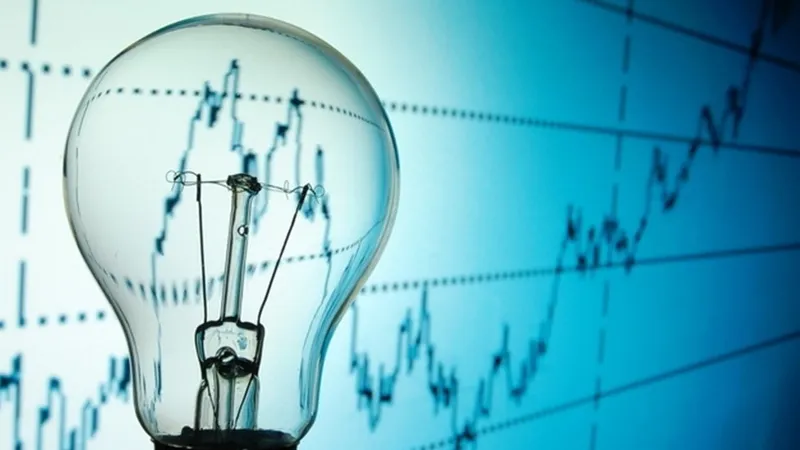 Import-record de energie electrică, în România: peste 2.600 de MW. Un reactor de la Cernavodă, oprit. / Foto: playtech.ro