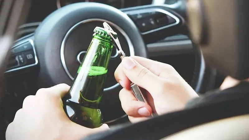 Conducea un taxi, sub influenţa alcoolului. După ce i s-a luat permisul, a fost prins iar la volan - Foto: Pexels