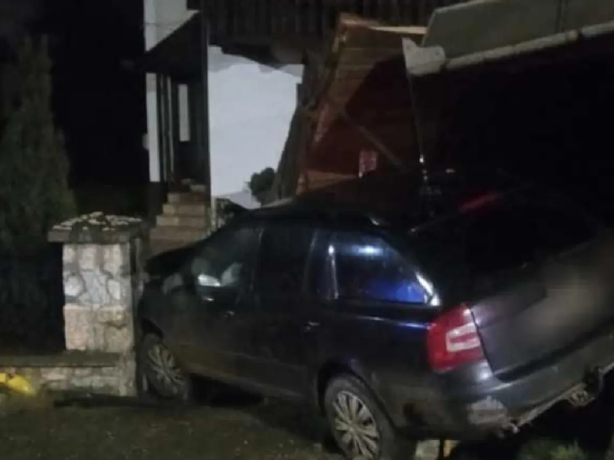 Circulație oprită pe DN73. Pericol de explozie, după un accident. 8 persoane, evacuate