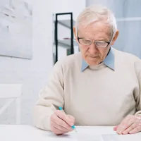 Cum se poate contesta o decizie de pensionare? Un fost angajat s-a trezit fără vechime Foto: Freepik (fotografie cu caracter ilustrativ)