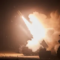 SUA încarcă HIMARS-ul ucrainean cu rachete ATACMS pentru a rupe definitiv Crimeea de la Putin - Foto: Profimedia images