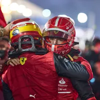 Triplă de vis pentru Ferrari, în Bahrain: pole și victorie semnate Leclerc, Sainz pe doi./ Foto: Ferrari F1, Facebook