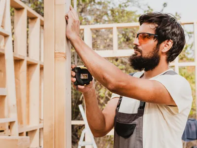 Amendă 100.000 lei dacă construiești o bucătărie de vară fără autorizație. Cum să nu primești amenda? - Foto: Freepik (Imagine cu rol ilustrativ)