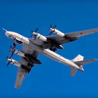 Rusia atacă aerodromuri în Ucraina cu bombe cu dispersie. F-16, păstrate în România și Polonia? - Foto: Profimedia Images (imagine cu caracter ilustrativ)