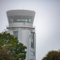 Incendiu de proporții la al doilea cel mai mare aeroport din Polonia. Traficul aerian a fost închis - FOTO: Twitter/LoveKraków.pl