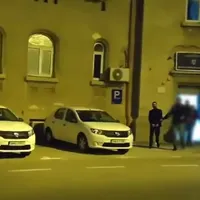 Hoțul de mațini a fost reținut de Poliție Foto: captură video amator