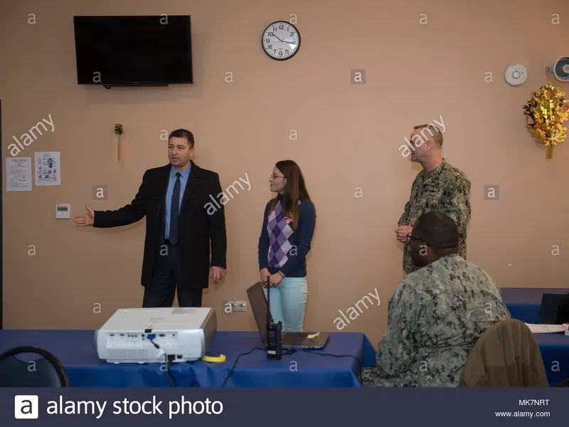 Costel Ghimiş (stânga). Foto Alamy Stock Photo