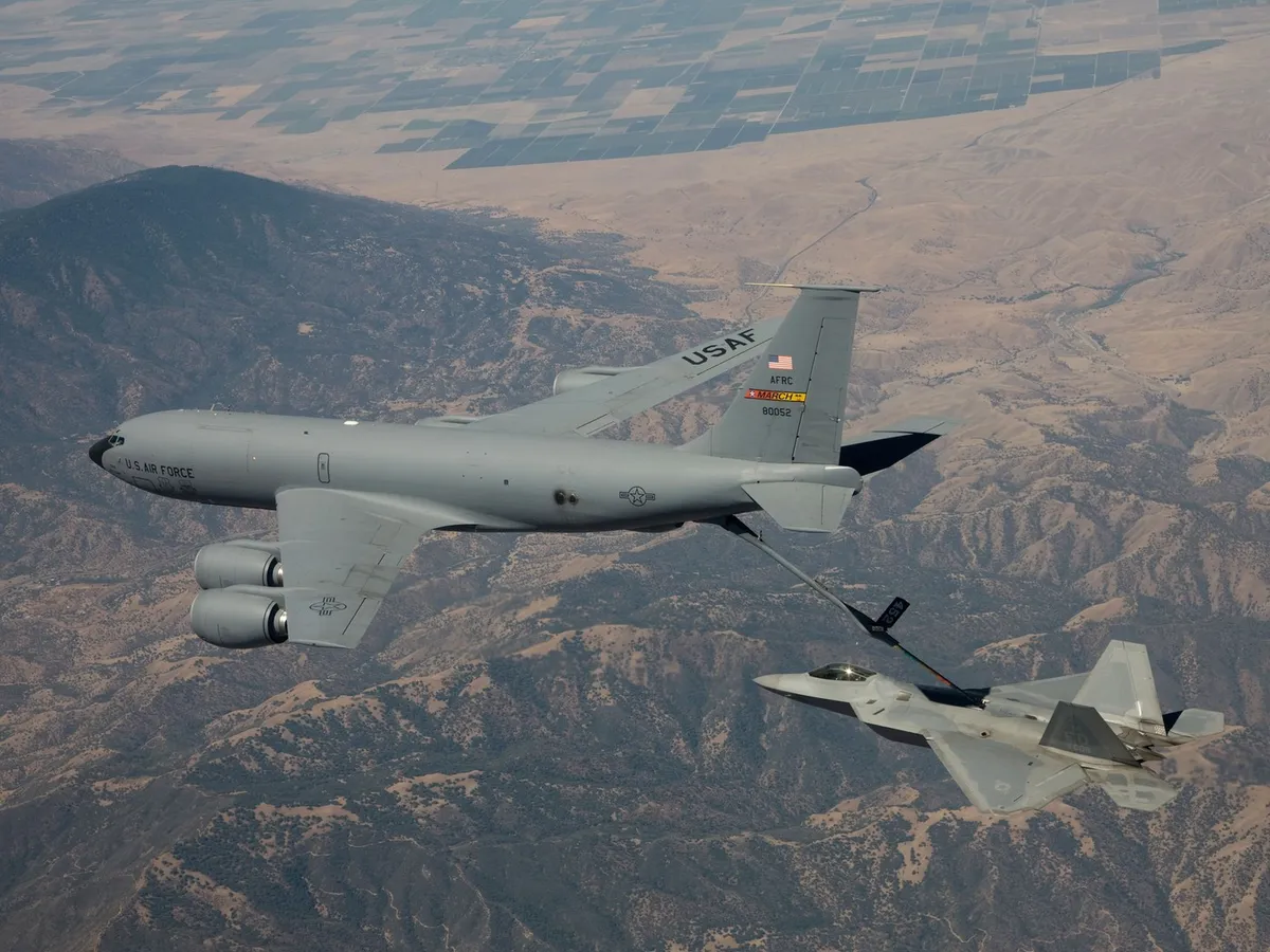 Iranul amenință Bulgaria: "Nu primiți avioanele SUA. Nu fiți complici". România a răspuns cerințelor lui Trump