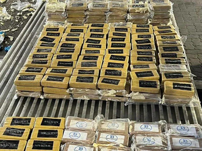 820 kilograme de cocaină au fost aduse în Rusia. Cum acționau traficanții și sancțiuni riscă? Foto: @customs_rf