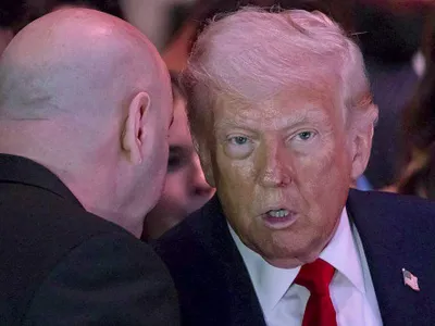 Donald Trump i-a șoptit câteva cuvinte la ureche și nu i-a venit să creadă ce i s-a întâmplat după două zile