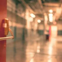 Surpriza macabră făcută de angajații unui spital unei familii îndoliate. Pe cine au găsit în sicriu? Foto: Pexels (fotografie cu caracter ilustrativ)