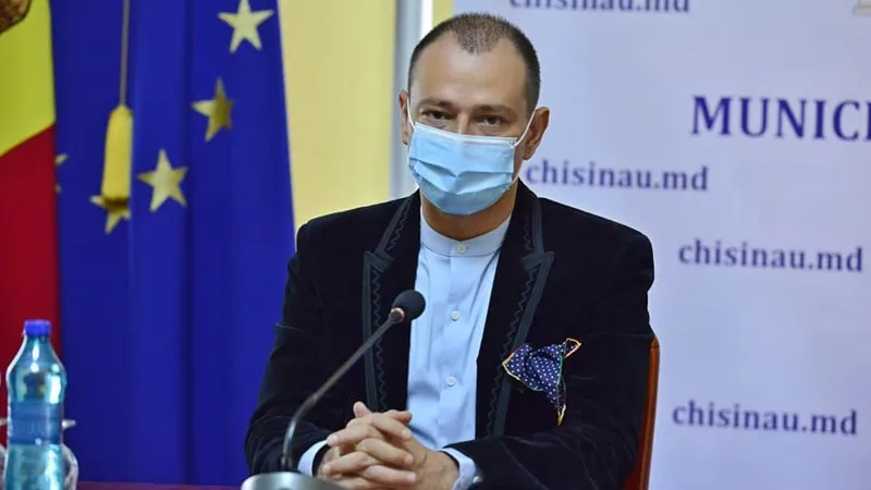 Băluță, acuzat ca își asumă rezultatele elevilor din sector la BAC, după ce în 2020 nu a dat burse / FB