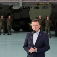 Polonia plasează primul lot de sisteme HIMARS la graniță cu Rusia - Foto: Profimedia images