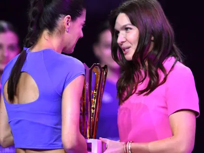 Imagini rare: Simona Halep și Sorana Cîrstea, față în față! Ce i-a spus fostul lider mondial