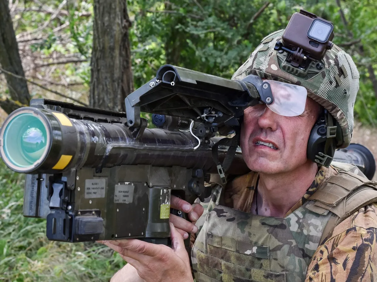 Lansator de rachete de apărare aeriană american Stinger - Foto: Profimedia Images