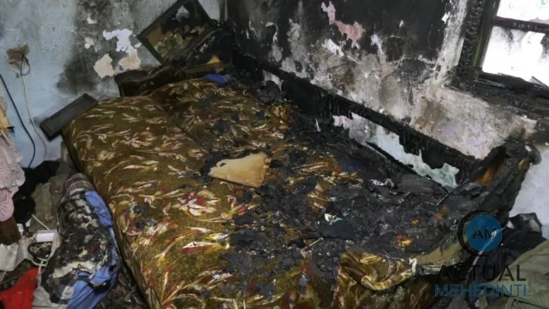 Așa arată camera în care a fost incediată fata. Foto: Actual Mehedinți