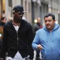 Mino Raiola (dreapta), alături de Paul Pogba - Foto: Profimedia Images