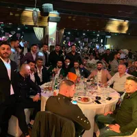 Vasile Duduianu, cel de lângă Florin Salam, la o petrecere alături de alți membri ai clanului . Fotografia a fost postată pe 20 mai Foto: Facebook/ Vasile Duduianu