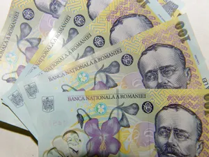 Femeie acuzată de o fraudă de aproape 1.000.000 de lei. A dat ilegal indemnizații pentru copii - FOTO: profimediaimages.ro
