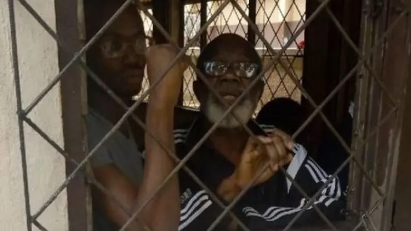 Alexandre Ibacka Dzabana, tatăl lui Cabral, se află în stare gravă, după eliberarea din penitenciarul din Brazzaville. / Foto: wowbiz.ro