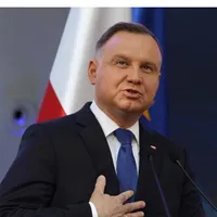 Duda îi critică pe Macron și Scholtz pentru convorbirile cu Putin foto: daily mail