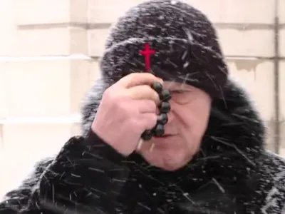 Gigi Becali spune că 