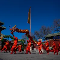 Intrăm în Anul Dragonului de Lemn. Obiceiuri şi superstiţii, în Noul An chinezesc - Foto: Profimedia Images