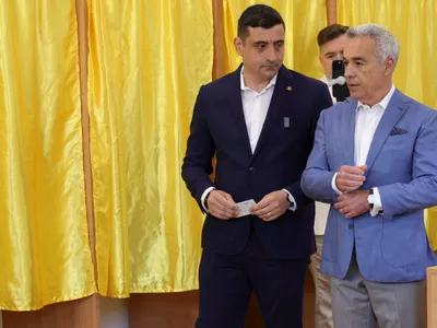 George Simion și Călin Georgescu - Foto: INQUAM PHOTOS / Octav Ganea