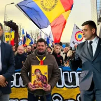 Liderii AUR, George Simion, Claudiu Târziu și Marius Lulea, anchetați pentru coruperea alegătorului - Foto: Facebook