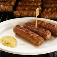 Cât costă anul acesta carnea de mici? Pregătirile pentru ziua de 1 Mai sunt în toi Foto: Dana Valery (fotografie cu caracter ilsutrativ)