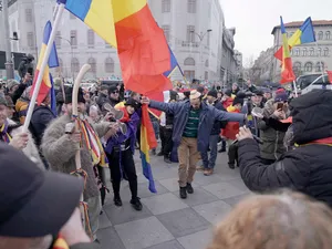 Protest AUR pentru susținerea lui Călin Georgescu ce a plecat în Germania. Mercenarul Potra, reținut - Foto: INQUAM Photos/Tudor Pană (cu rol ilustrativ)