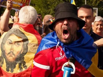Steagul invaziei rusești în Ucraina, la protestul ciobanilor din București - Foto: Facebook