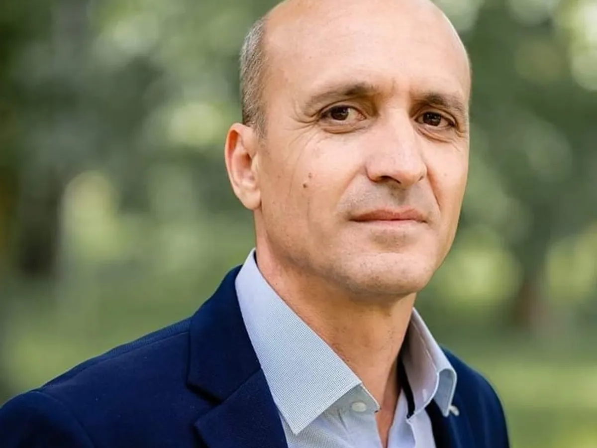Profesor Sorin Ion