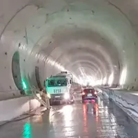 Imagini istorice! Prima călătorie cu autocarul prin primul tunel de autostradă din România - Foto: captură video