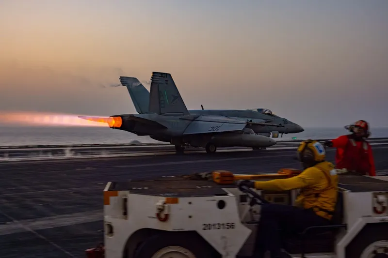 Trump n-a exclus un atac asupra Iranului cu &bdquo;armada&rdquo; sa  - Foto: Profimedia Images (imagine cu rol ilustrativ)