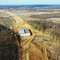 VIDEO Care este autostrada de 32 de km, lăsată în paragină de Umbrărescu. Niciun utilaj sau muncitor - Foto: Facebook/ Asociația Pro Infrastructură