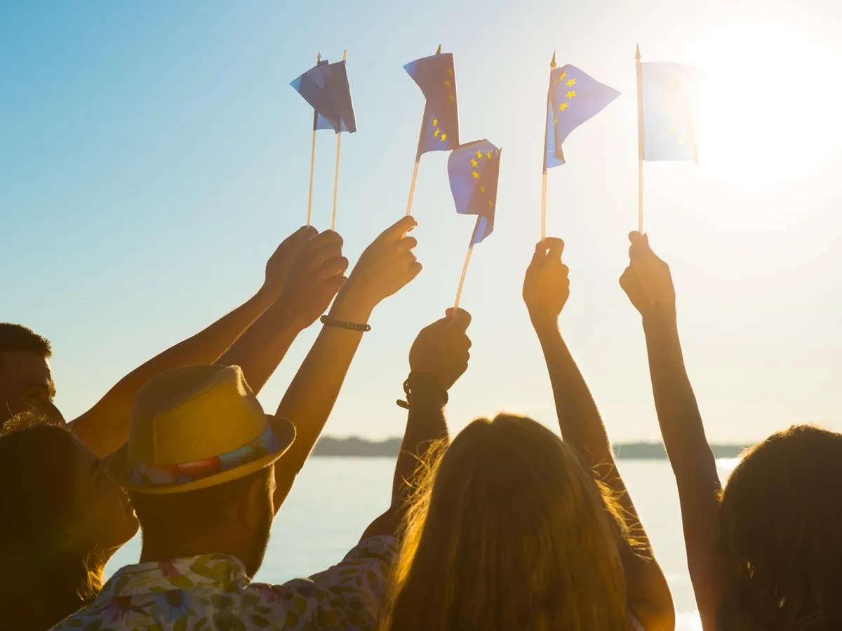 Tratatul de la Maastricht, actul de naștere al UE, a intrat în vigoare în urmă cu 32 de ani - Foto: Profimedia Images (Imagine cu rol ilustrativ)