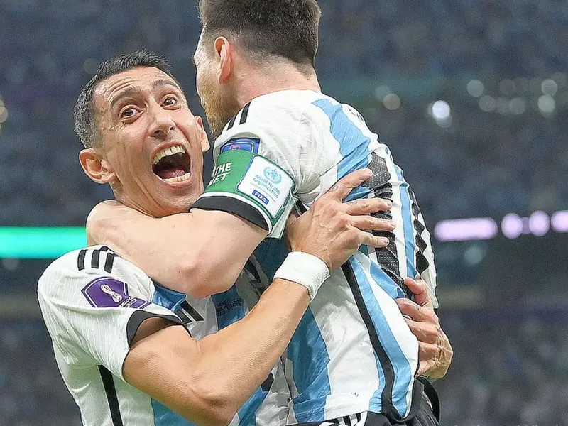 Angel Di Maria, împreună cu Messi. (Poză cu rol ilustrativ. Foto: GSP)