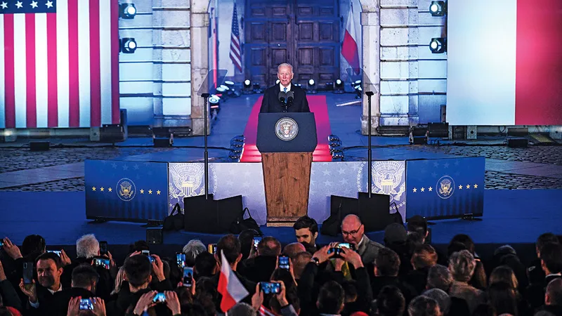 ÎN AFARA SCENARIULUI Joe Biden a fost criticat în SUA pentru remarci improvizate în timpul unui discurs din martie în Polonia, dar Rasmussen spune: „În Europa ni se pare revigorant“